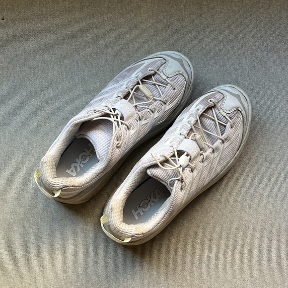 Hoka Unisex Gray Running Shoes// Mafate U Origins White Lunar Rock Limited main image 8
